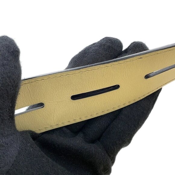 LOUIS VUITTON City Frame Taiga Leather Yellow - Picture 7 of 16